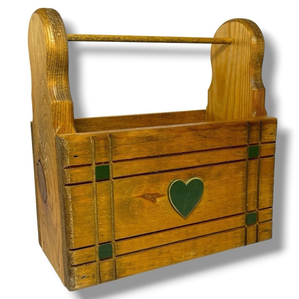 Wooden‎ Country Organizer Caddy Green Heart Mail Letter Napkin Holder Granny VTG